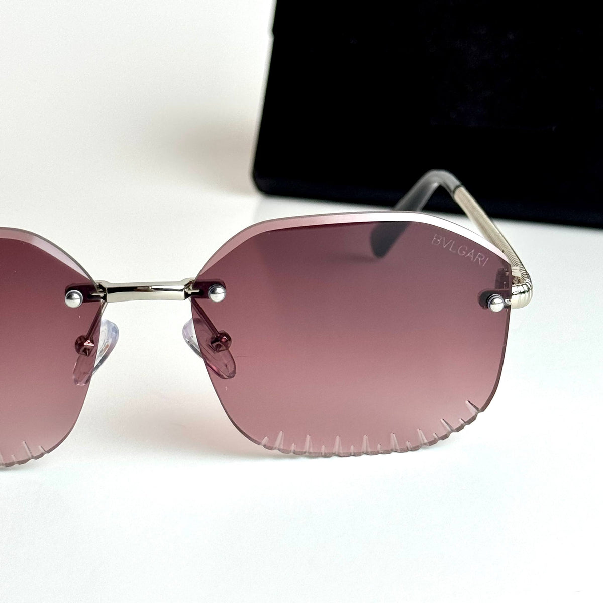 Bvlgari Rimless BV8236S Silver Pink Sunglasses Front View Lebanon - ChronoVault - view 4