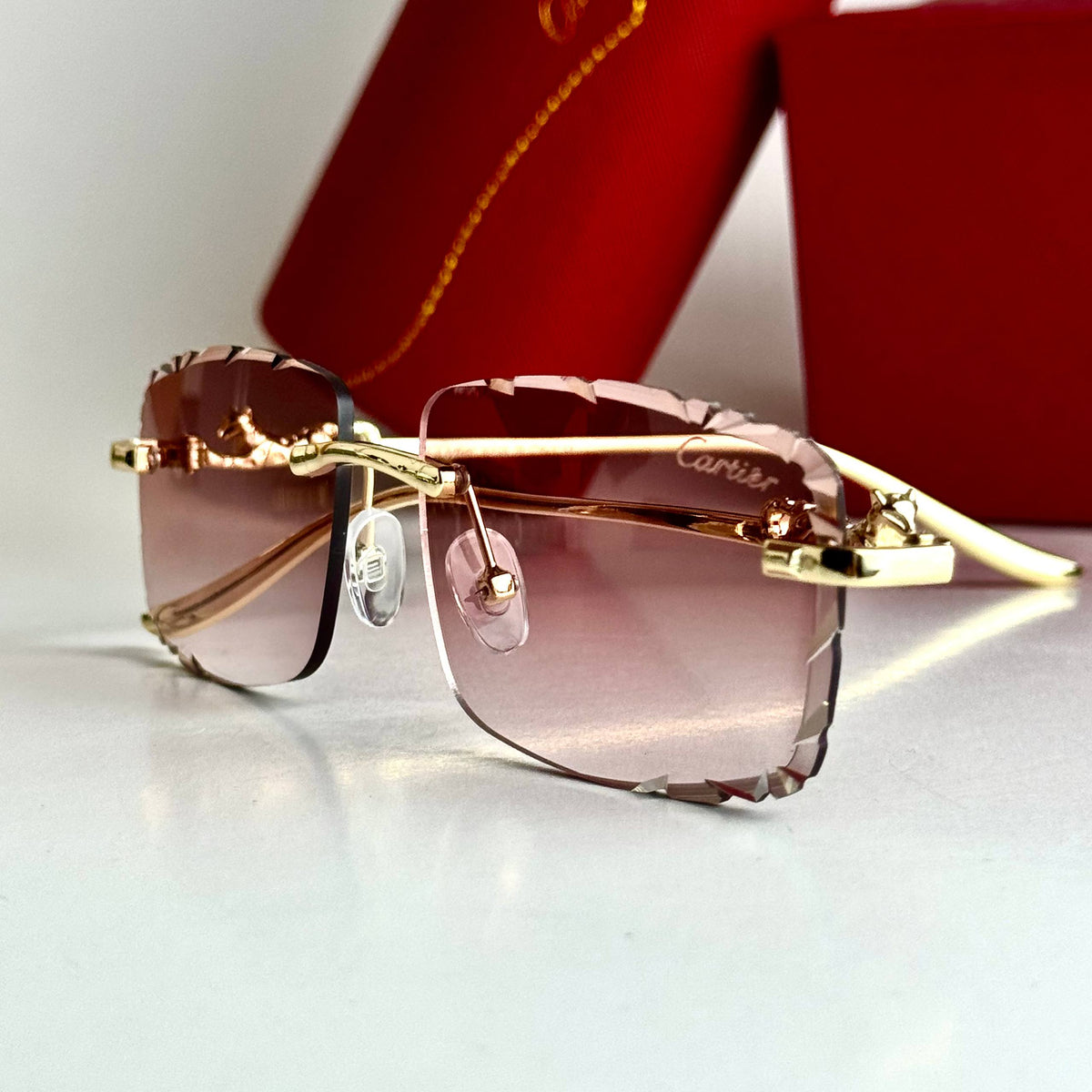 Cartier CT0486S Pink Sunglasses Front View Lebanon - ChronoVault - view 4