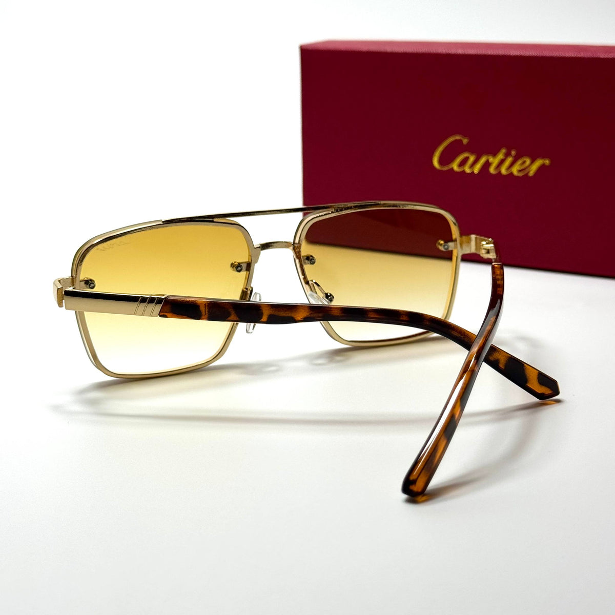 Cartier Square CT6390 Gold Yellow men's sunglasses Lebanon - ChronoVault - view 3