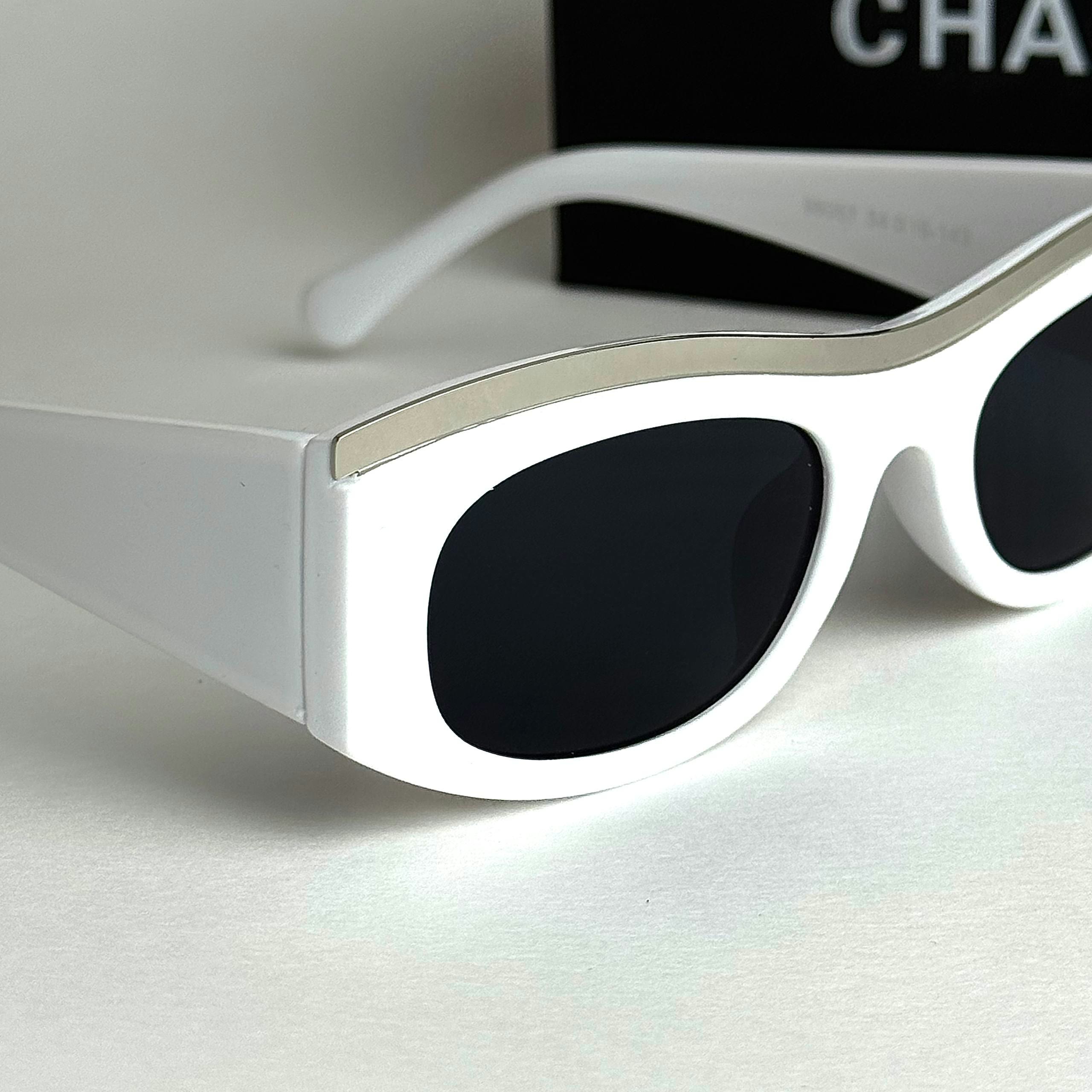 Chanel Signature White Black women's sunglasses Lebanon - ChronoVault - view 3