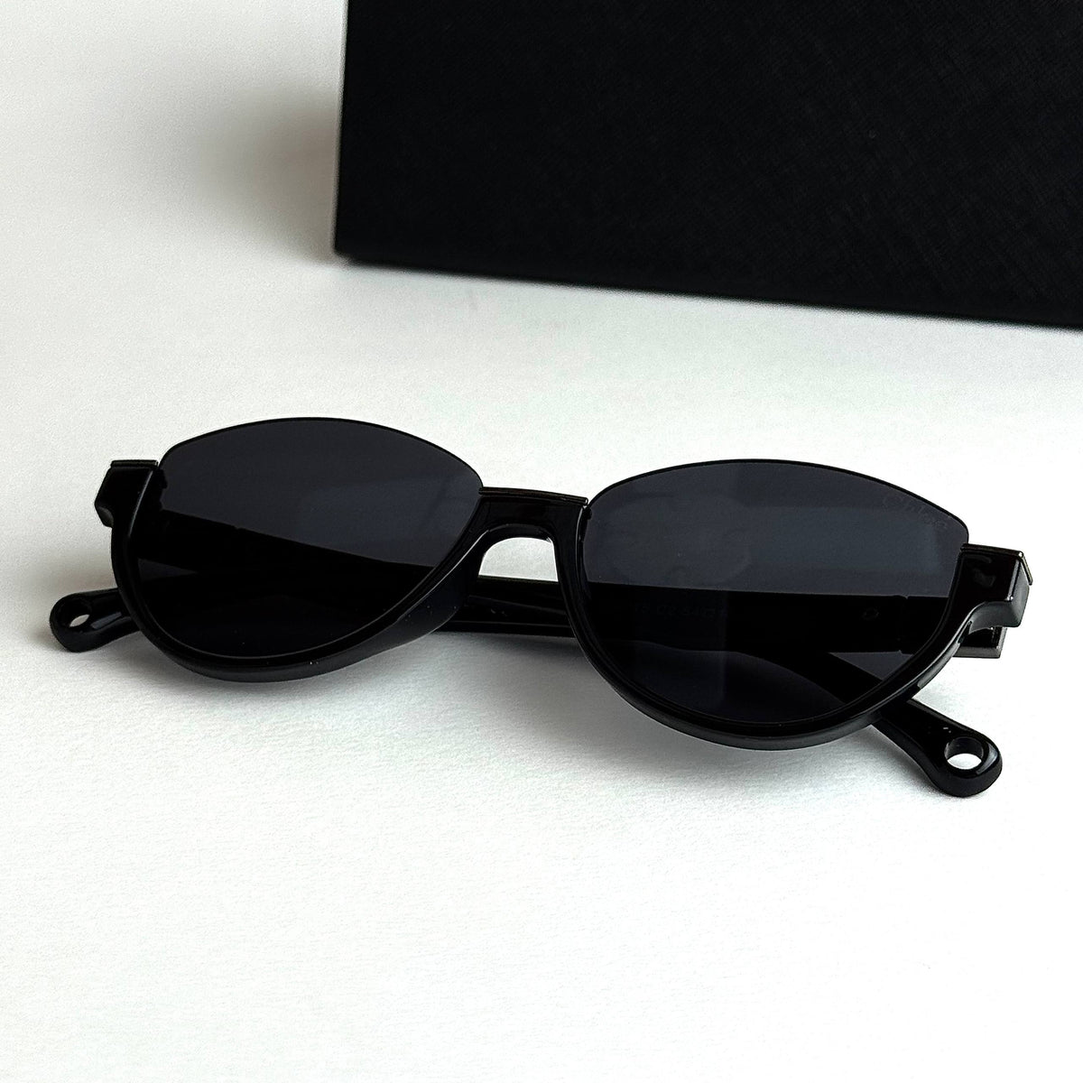 Chloe CH0235S Full Black Sunglasses Lebanon - ChronoVault - view 4
