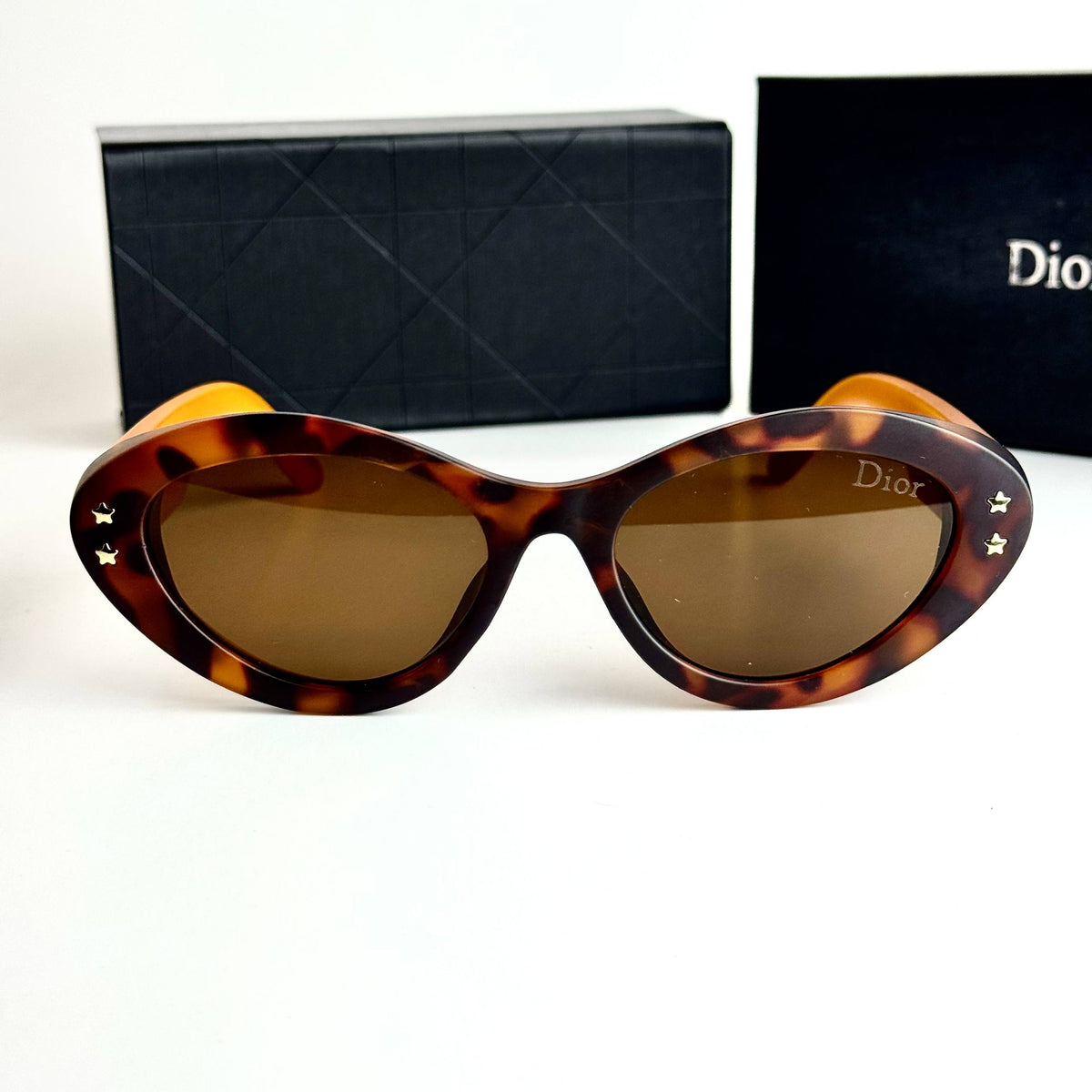 Dior CD4237 Brown Sunglasses Front View Lebanon - ChronoVault - view 5