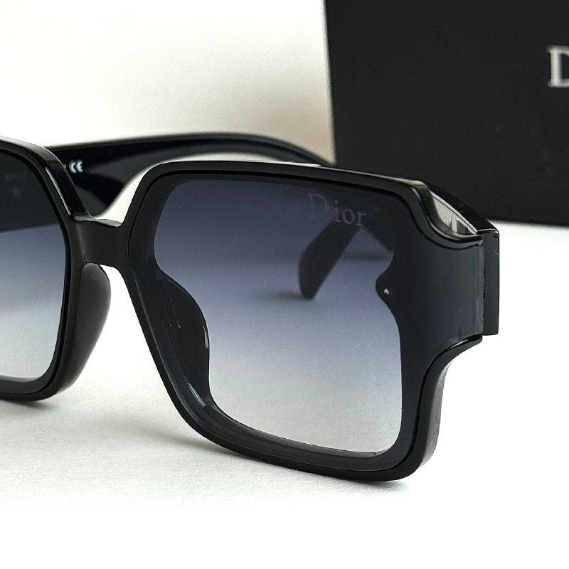 Dior Signature D1U Black Grey Gradient women's sunglasses Lebanon - ChronoVault - view 4