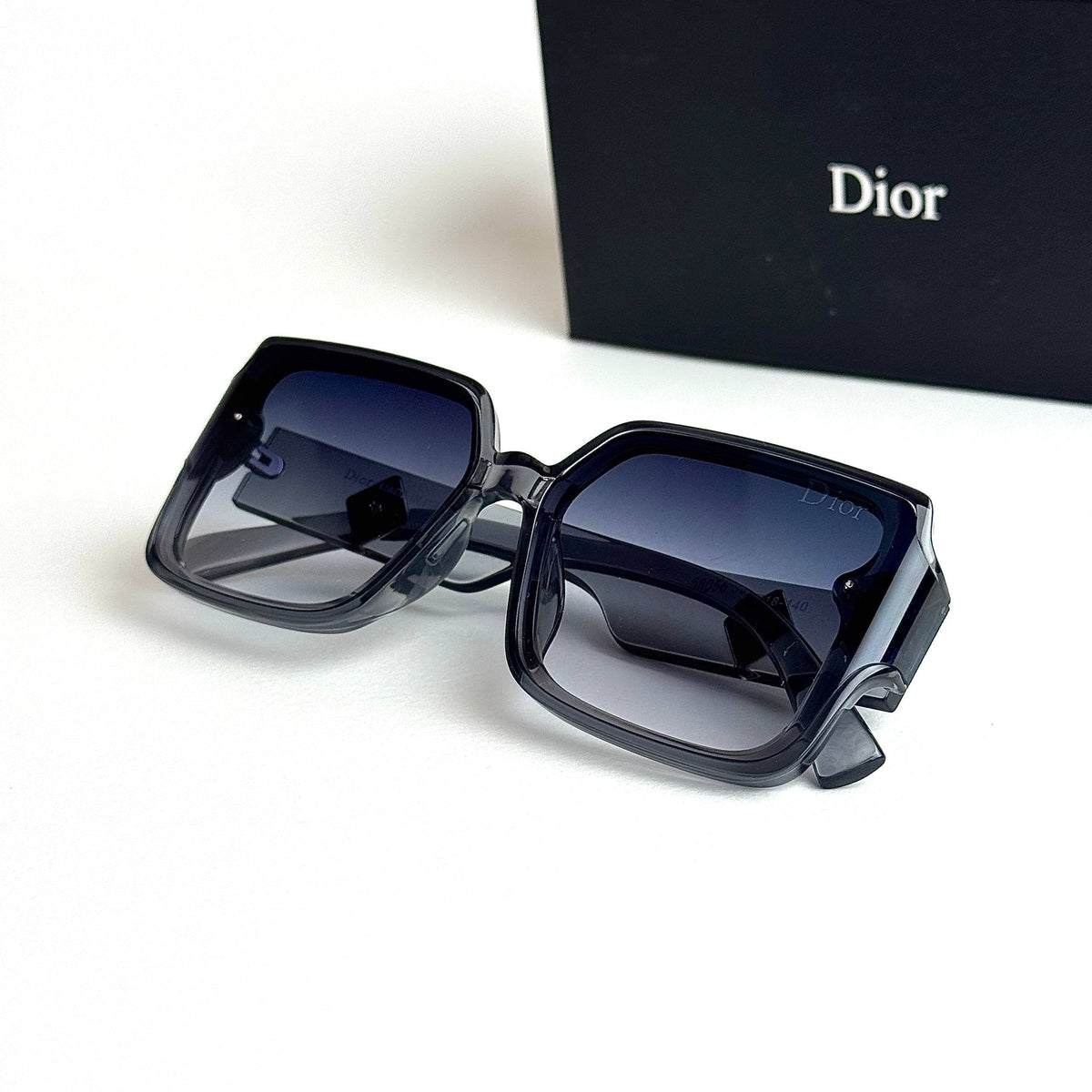 Dior Signature D1U Grey Gradient Sunglasses Lebanon - ChronoVault - view 4