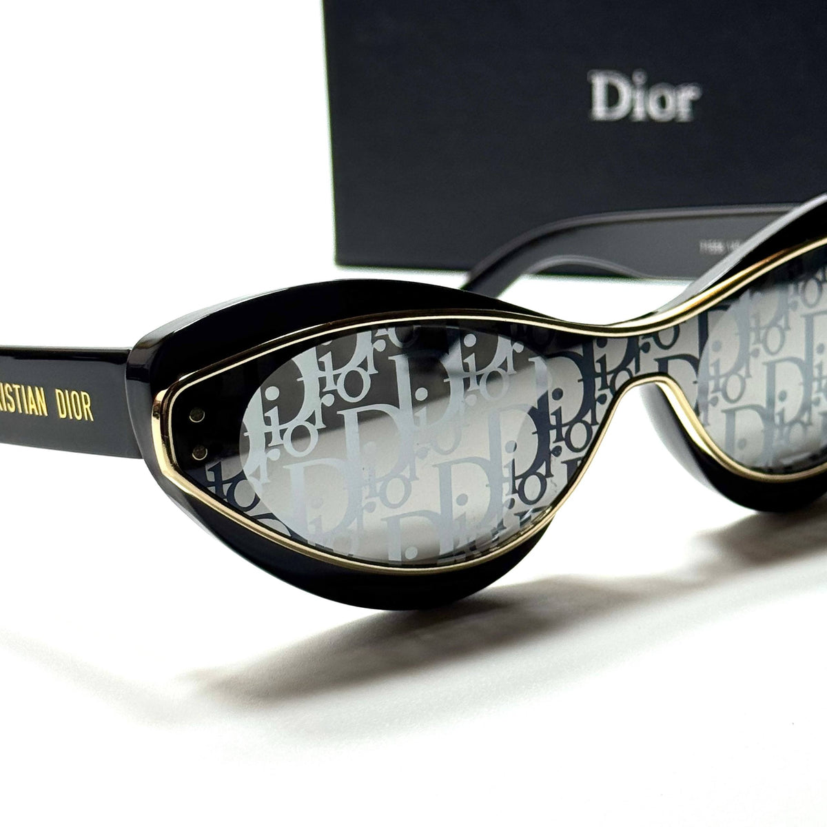 Dior Velocity Black Gold Mirror women's sunglasses Lebanon - ChronoVault - view 2