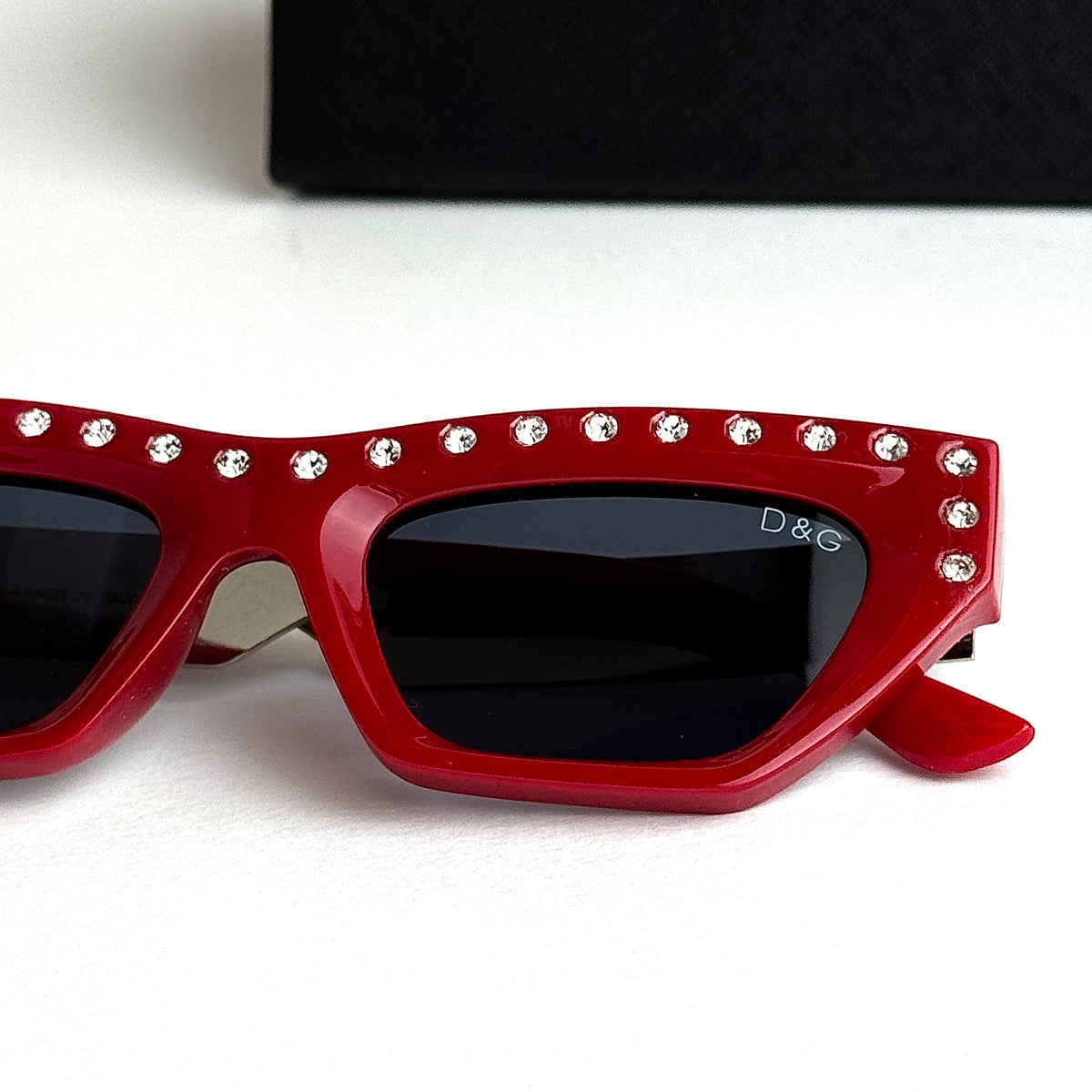 Dolce & Gabbana DG Crystal Red Black Sunglasses Lebanon - ChronoVault - view 4