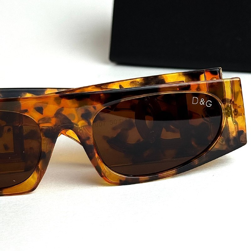 Dolce & Gabbana Shield Rectangular Tortoise / Brown Sunglasses Lebanon - ChronoVault - view 4