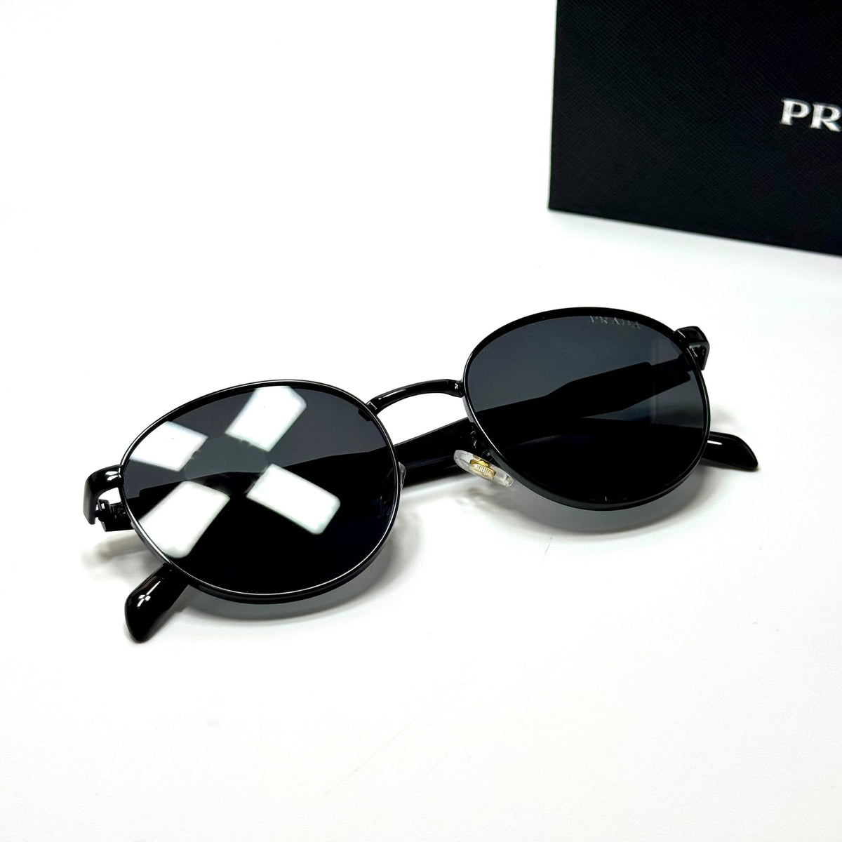 Prada Milano Round Full Black unisex sunglasses Lebanon - ChronoVault