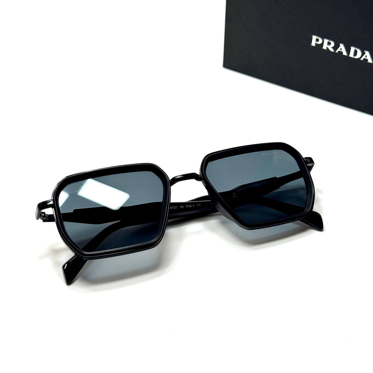 Prada PR48 Full Black unisex sunglasses Lebanon - ChronoVault