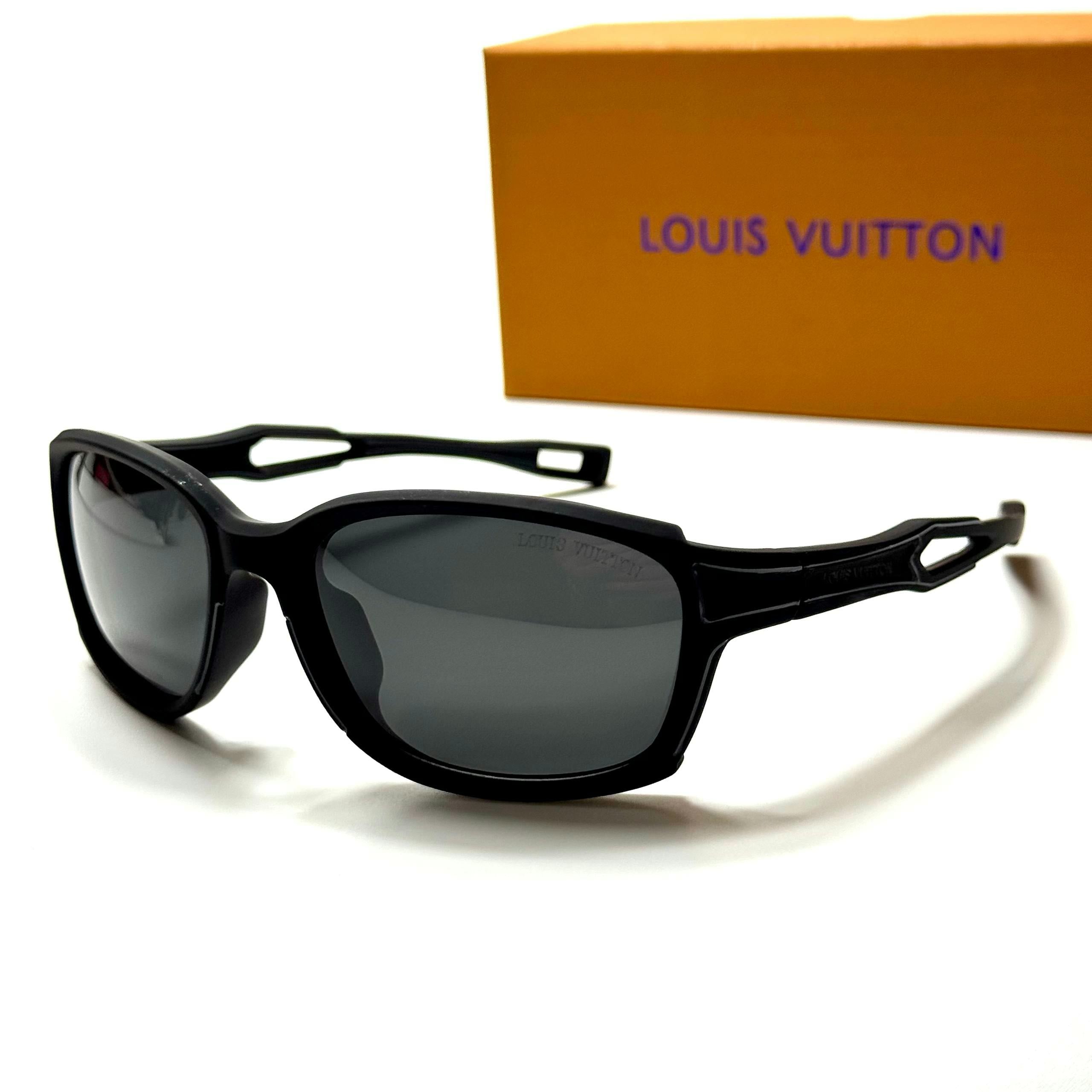 Louis Vuitton Wraparound LV8421 Black Grey women's sunglasses Lebanon - ChronoVault