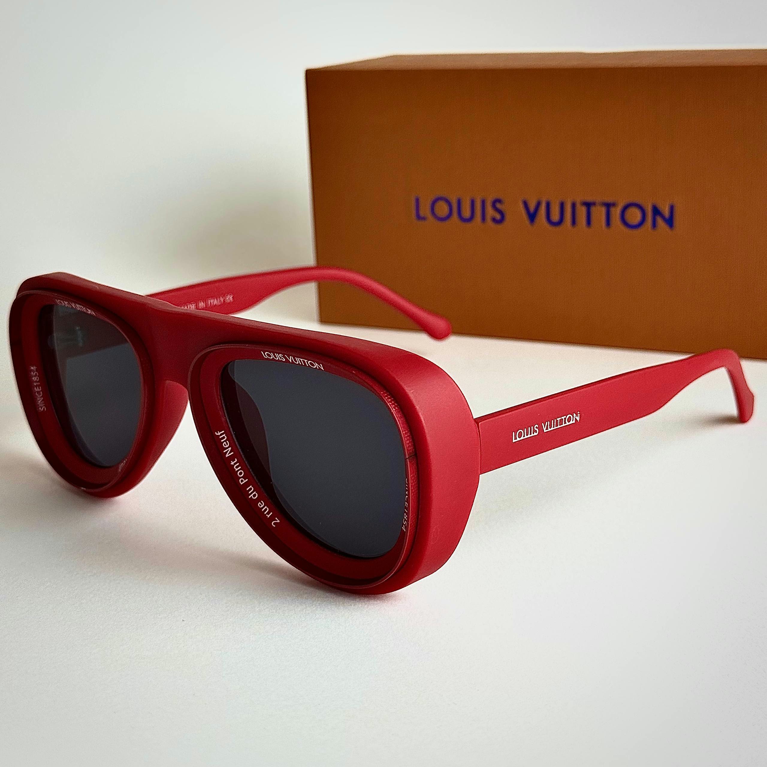 Louis Vuitton Pilot Red women's sunglasses Lebanon - ChronoVault