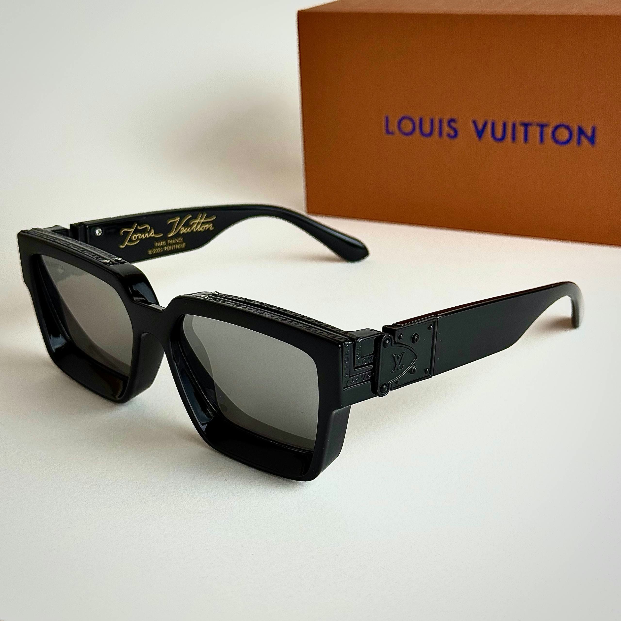 Louis Vuitton Prestige Black Shadow women's sunglasses Lebanon - ChronoVault