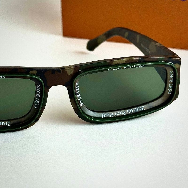 Louis Vuitton Titan Camo Green women's sunglasses Lebanon - ChronoVault - view 4
