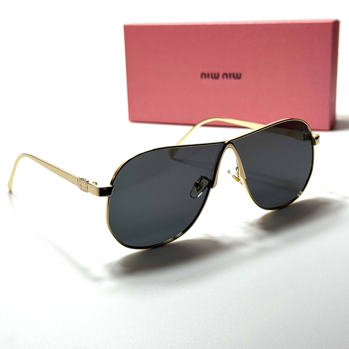 Miu Miu Aviator SMU64Z Gold Black women's sunglasses Lebanon - ChronoVault - view 3