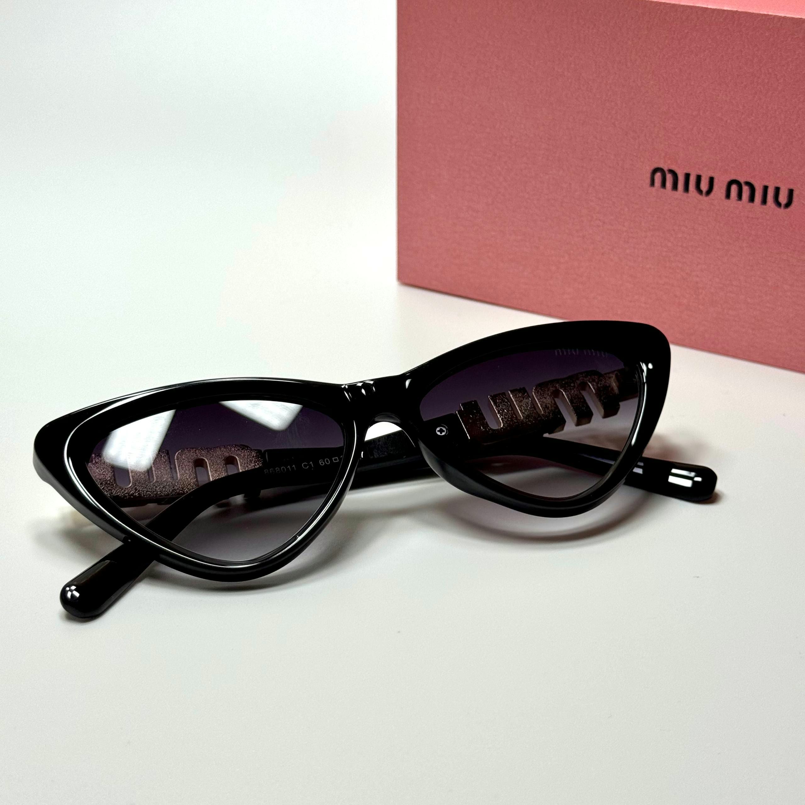 Miu Miu Cat Eye SMU08Z Gold Violet Black women's sunglasses Lebanon - ChronoVault - view 4