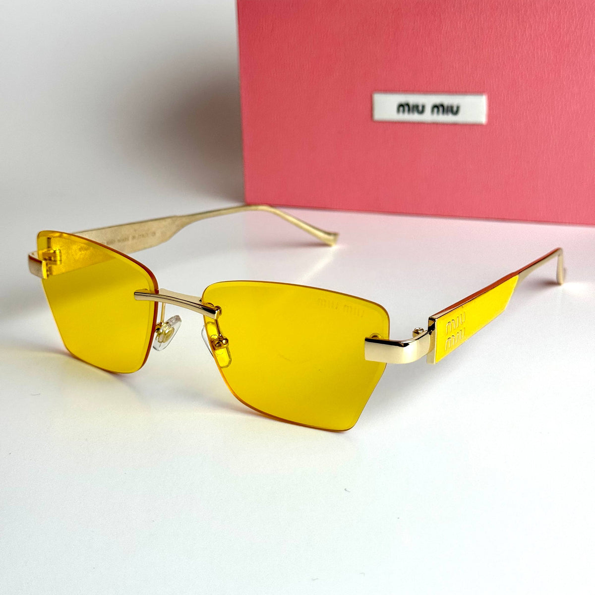 Miu Miu MU54ZS Gold Yellow Sunglasses Front View Lebanon - ChronoVault - view 3