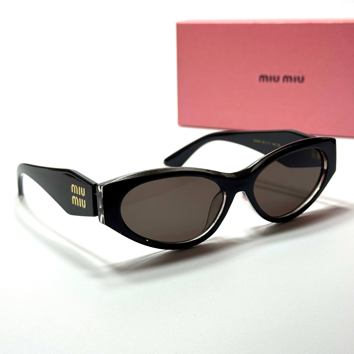 Miu Miu Oval SMU73Z Black Brown women's sunglasses Lebanon - ChronoVault - view 4