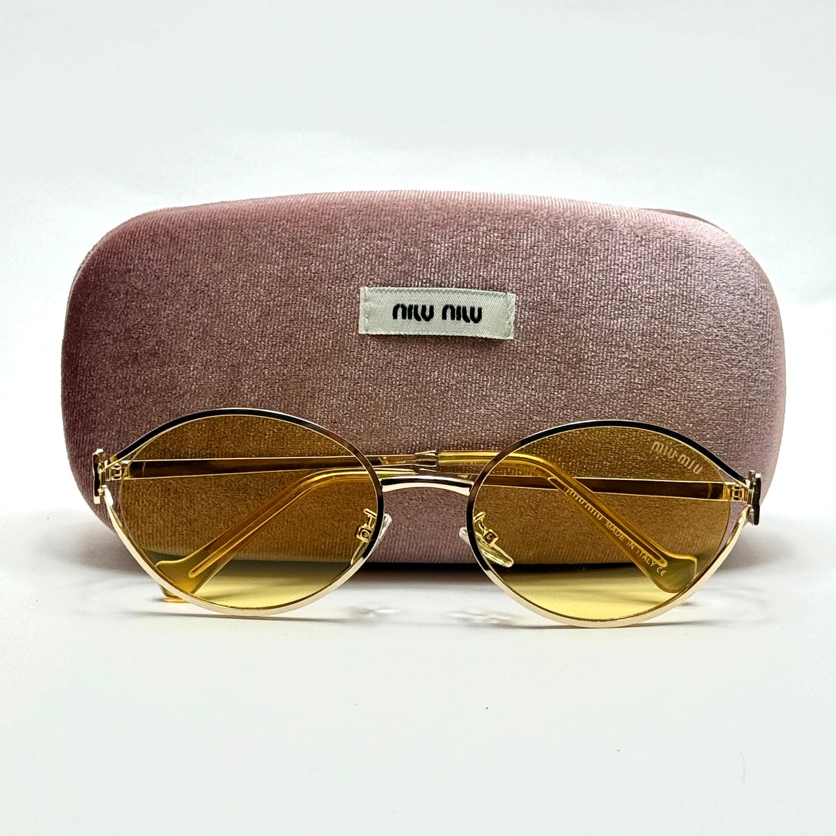 Miu Miu SMU 50T Gold Yellow women's sunglasses Lebanon - ChronoVault - view 3