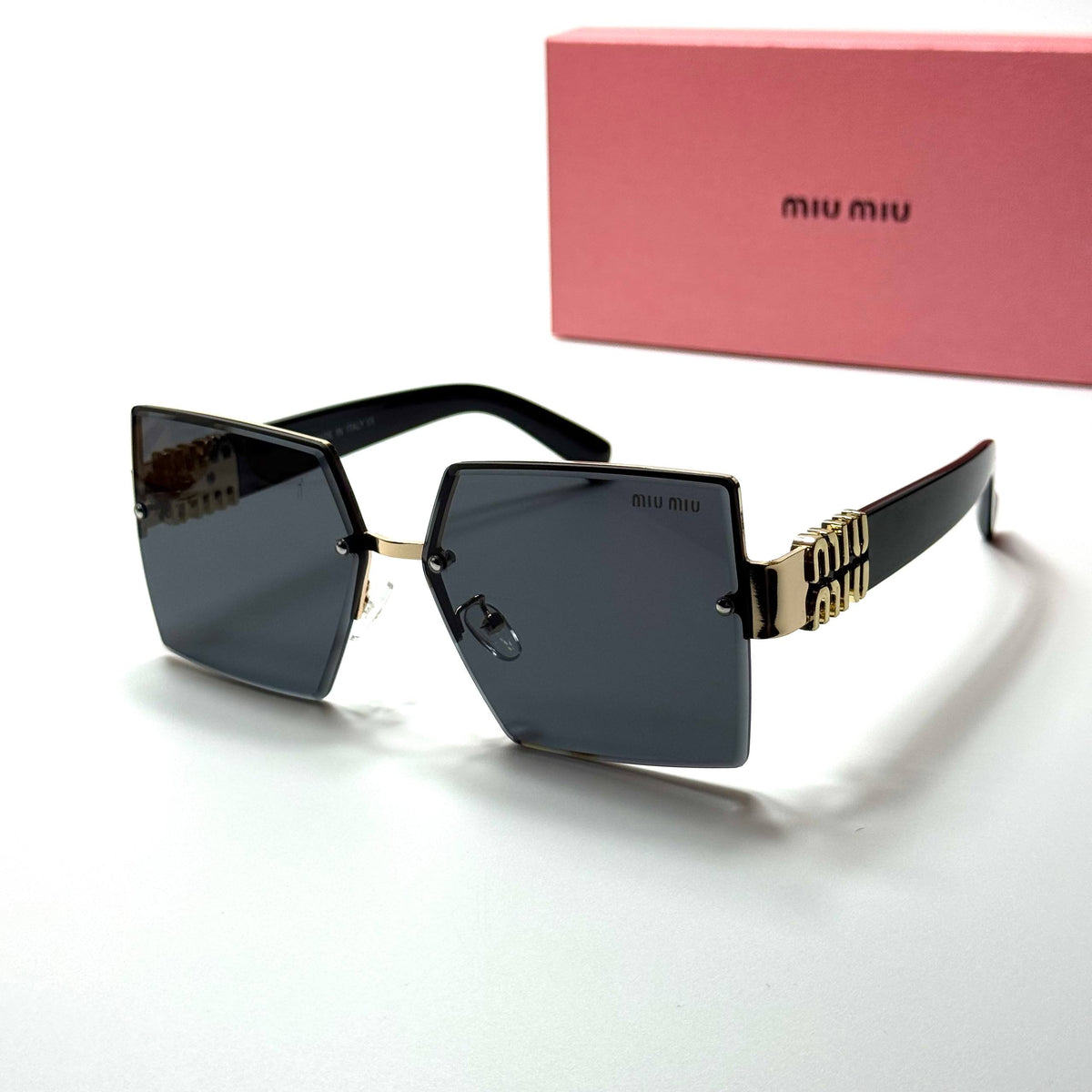Miu Miu Square SMU67Z Gold Black women's sunglasses Lebanon - ChronoVault