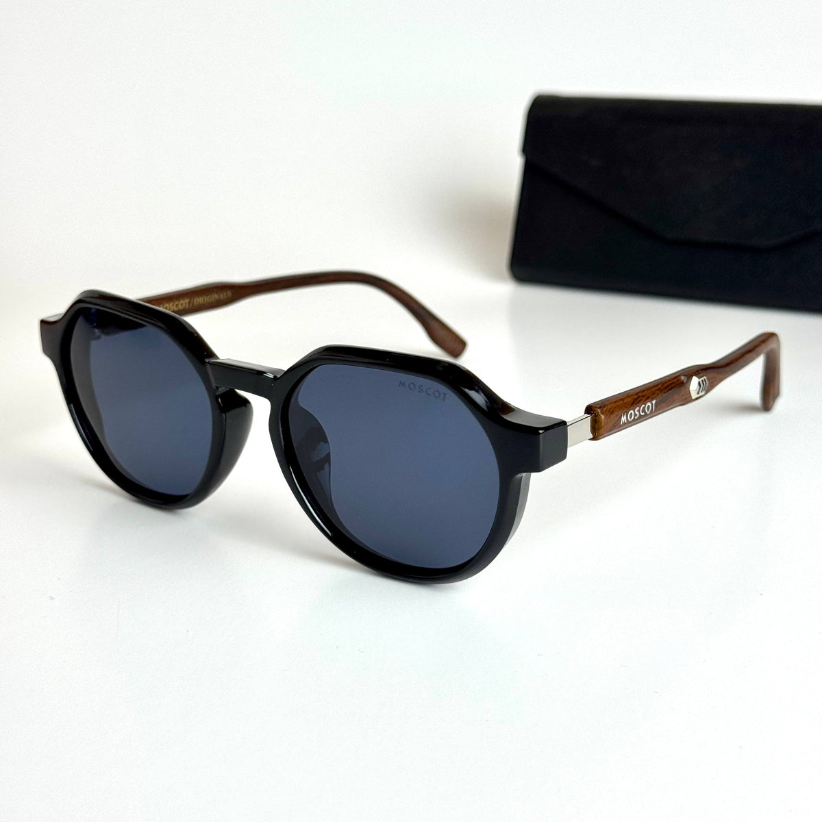 Moscot Lemtosh Black Wood Sunglasses Lebanon - ChronoVault - view 3