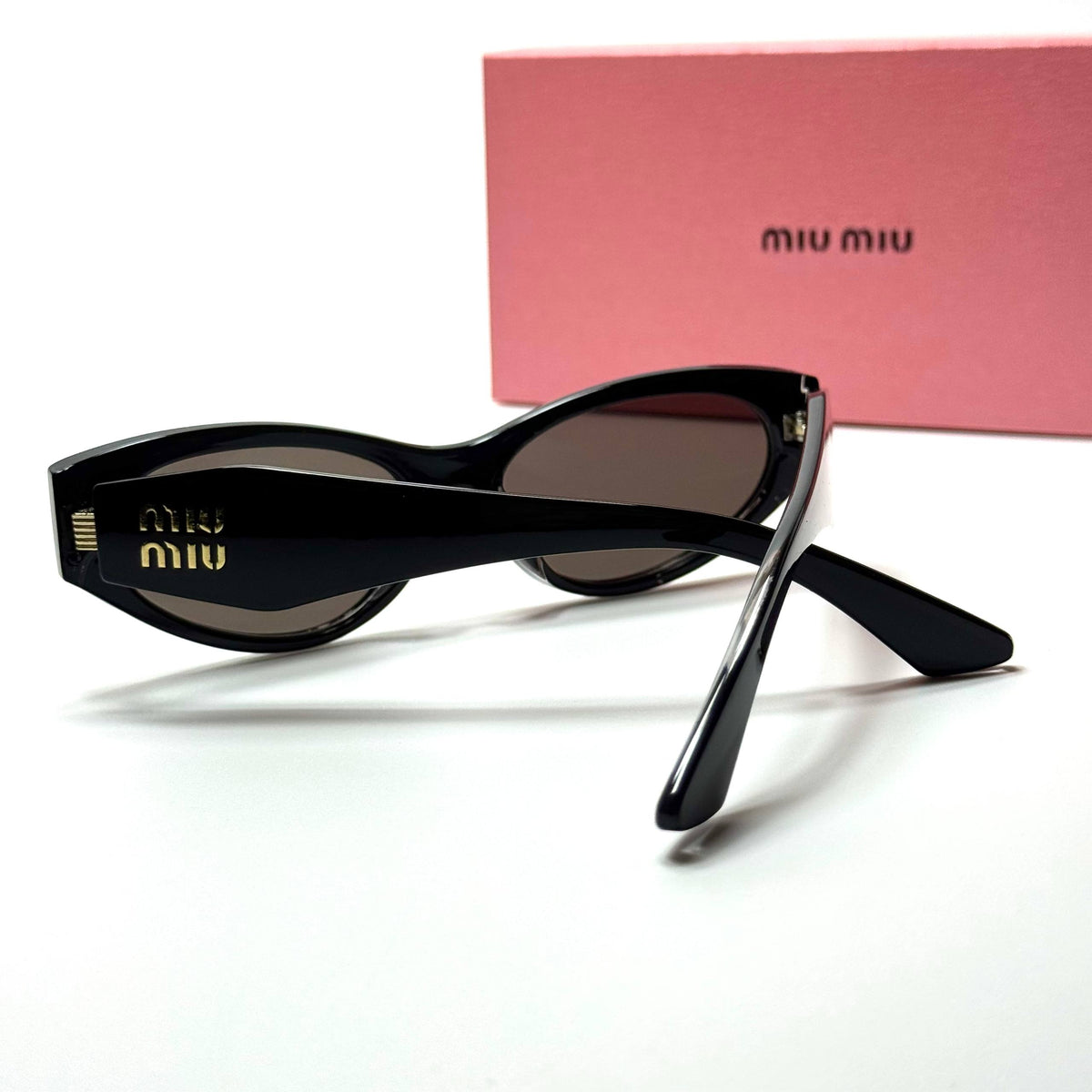 Miu Miu Oval SMU734Z Black Brown women's sunglasses Lebanon - ChronoVault