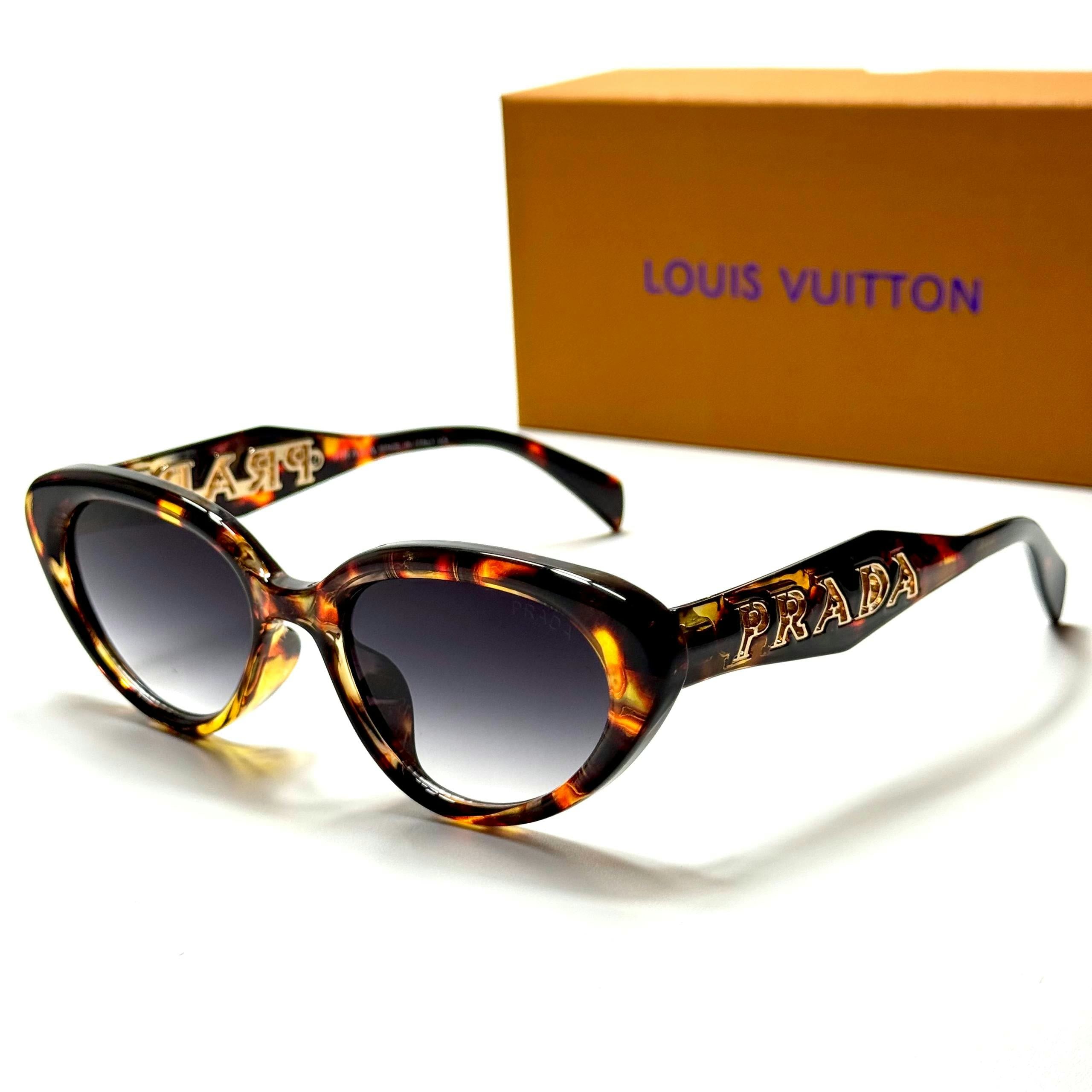 Prada Cat-Eye PR37A5 Tortoise Grey women's sunglasses Lebanon - ChronoVault