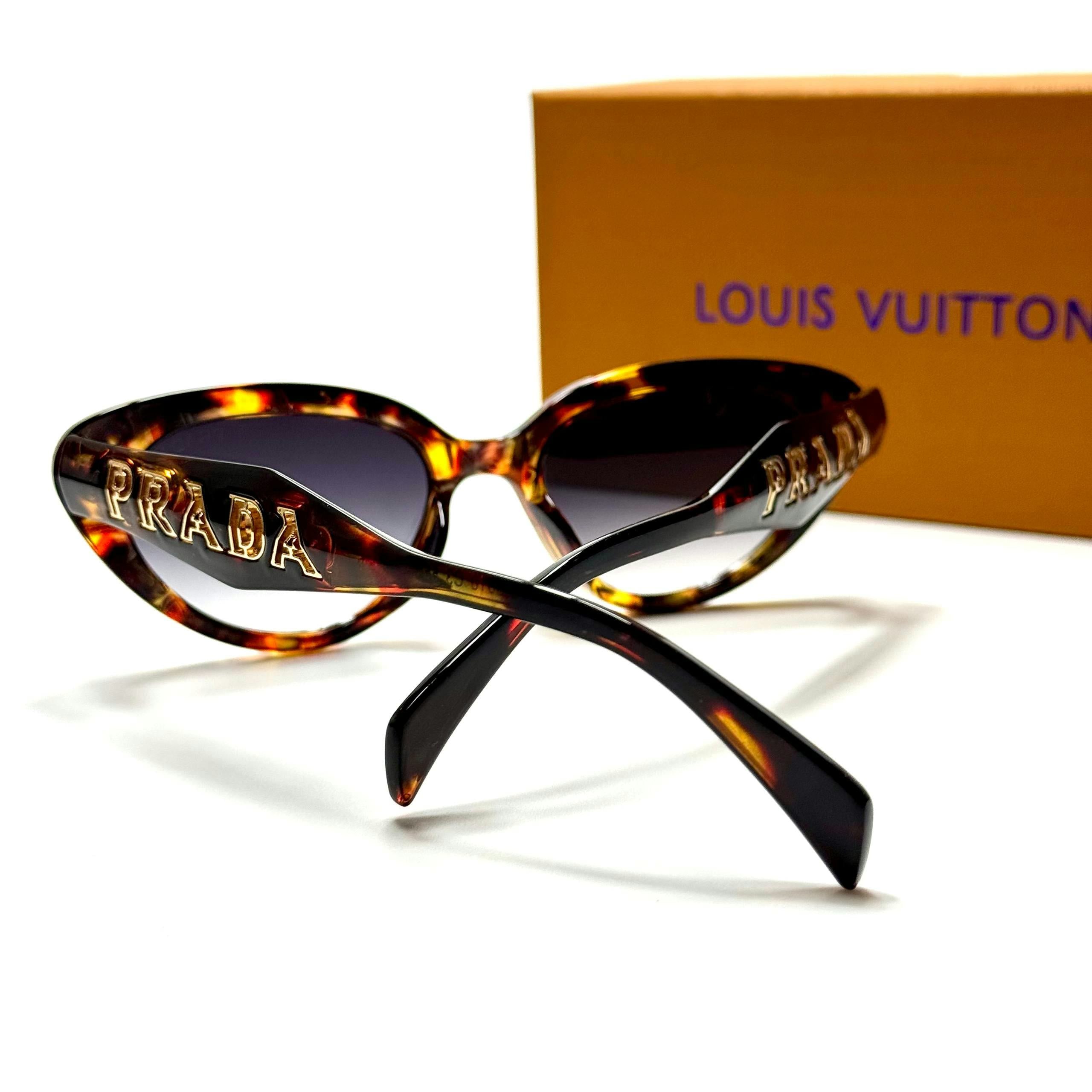 Prada Cat-Eye PR37A5 Tortoise Grey women's sunglasses Lebanon - ChronoVault - view 3