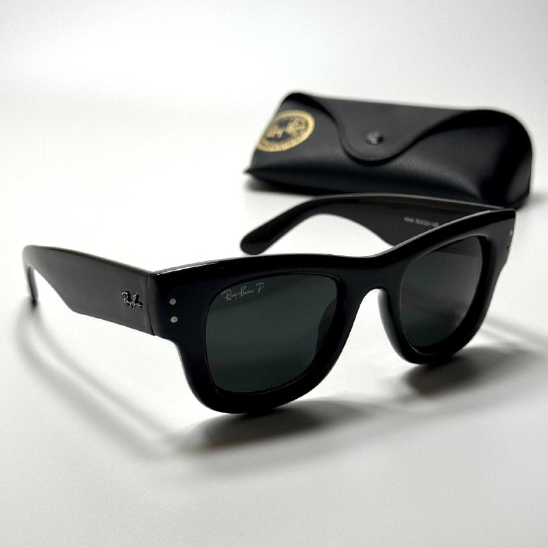 Ray-Ban Wayfarer RB4448 Black women's sunglasses Lebanon - ChronoVault - view 5