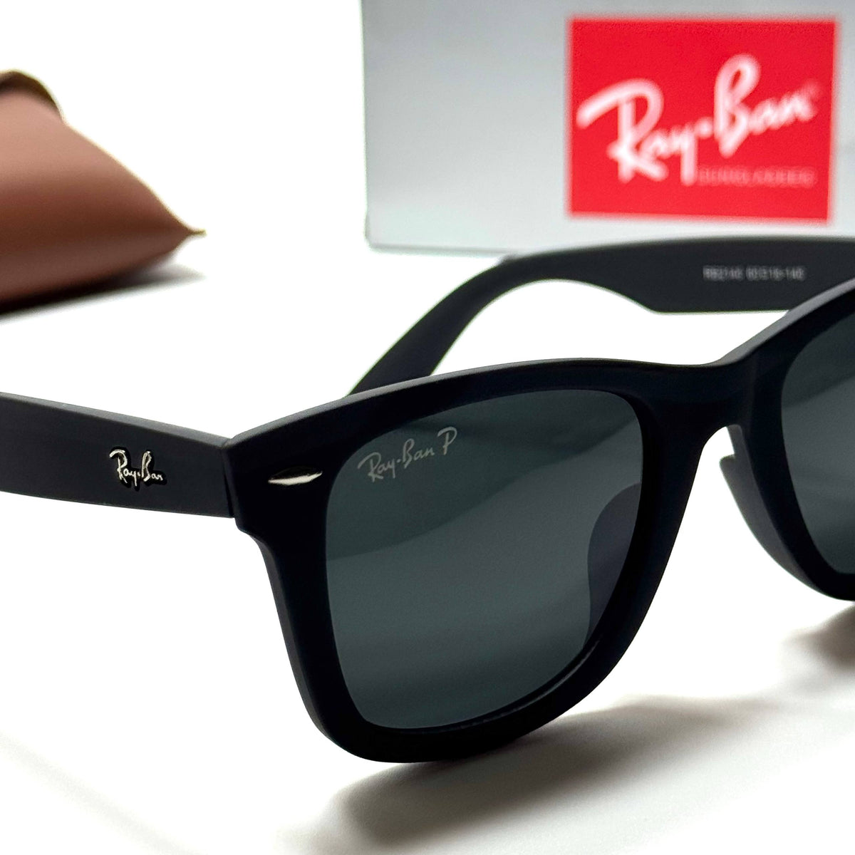 Ray-Ban Wayfarer RB6393 Black men's sunglasses Lebanon - ChronoVault - view 2