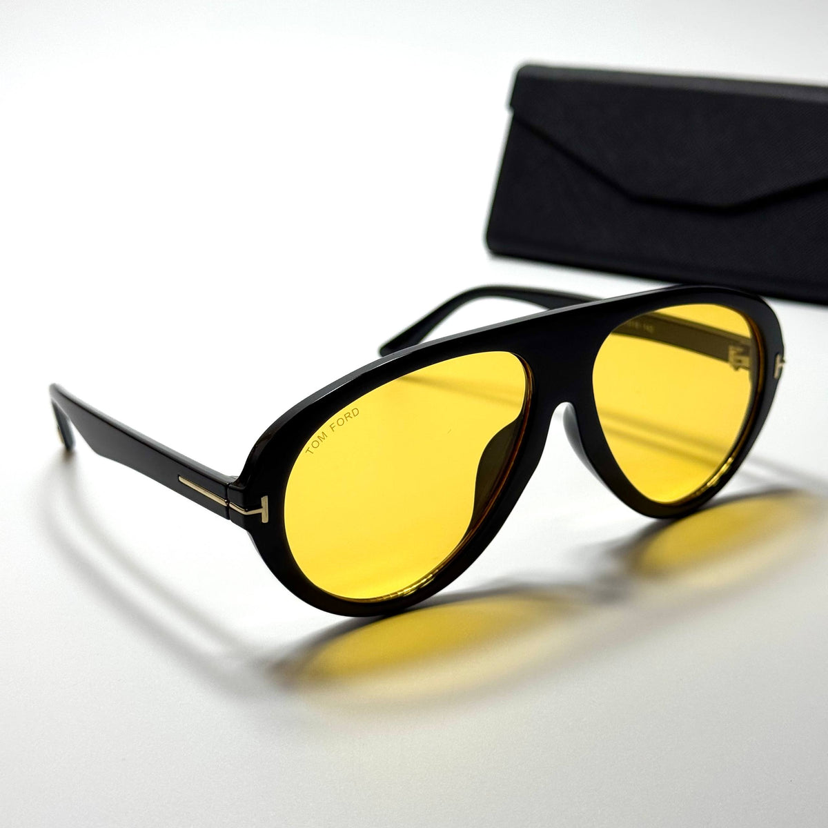 Tom Ford Aviator TF9149 Black Yellow men's sunglasses Lebanon - ChronoVault - view 2