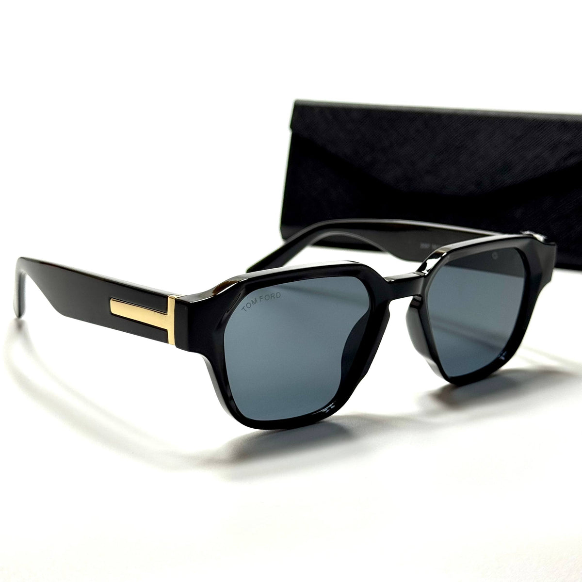 Tom Ford Square TF9842 Black Grey men's sunglasses Lebanon - ChronoVault - view 4